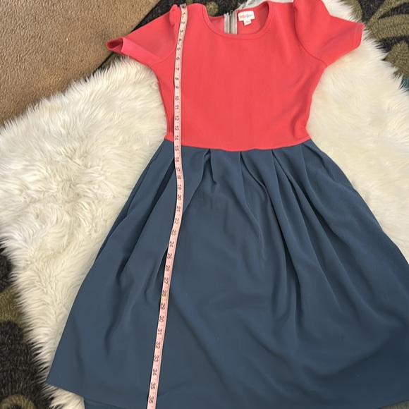 Dress - Picture 5 of 6